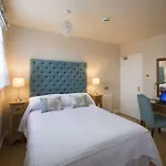Yorke Lodge Bed & Breakfast